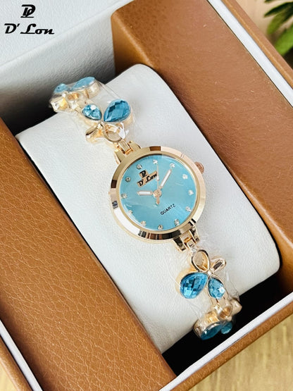 Women’s Flower Bracelet Quartz Watch (Random Color Combo)